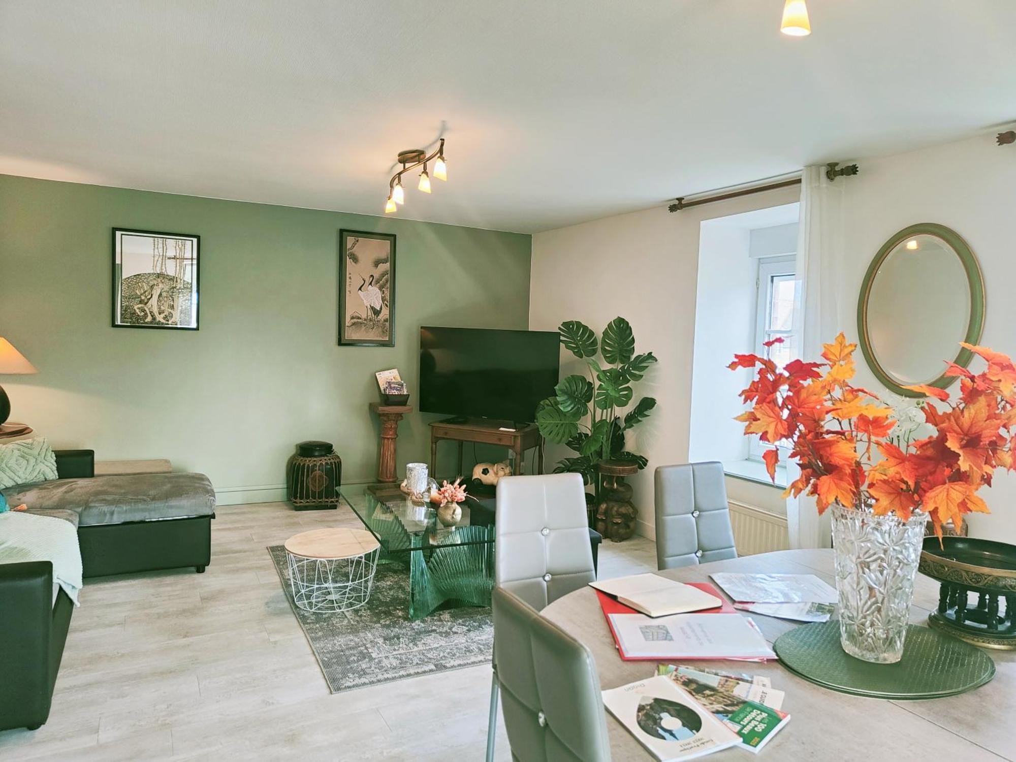 Les Appartements Du Marche ดีน็อง ภายนอก รูปภาพ